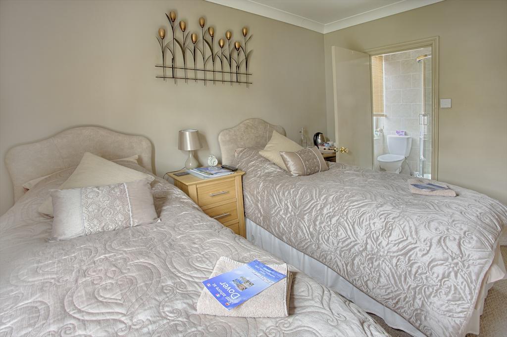 Sandown & The Annexe Dover Quarto foto