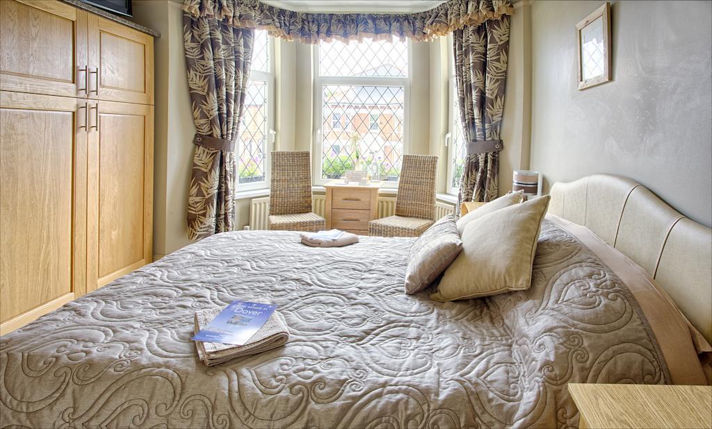 Sandown & The Annexe Dover Quarto foto